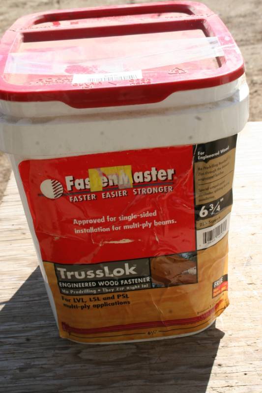 lot 646 image: Fasten Master Screws