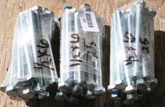 lot 650 image: Hex Bolts