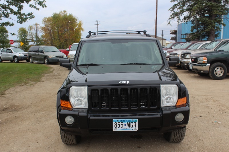 2006 Jeep Commander 4x4 - 4.7l V8 - 7 Passenger - 125,158 Miles -