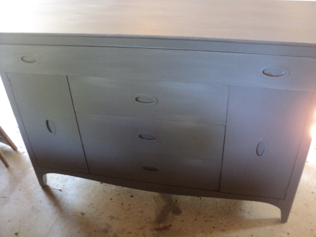 grey painted buffet - 52x34x20...
