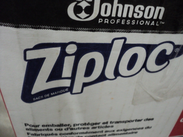 Johnson Ziploc box of 500 quart bag...