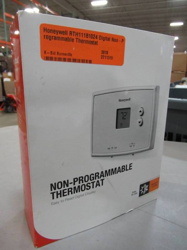 lot 46 image: Honeywell Model, RTH111B1024 Digital Non-Programmable Thermostat