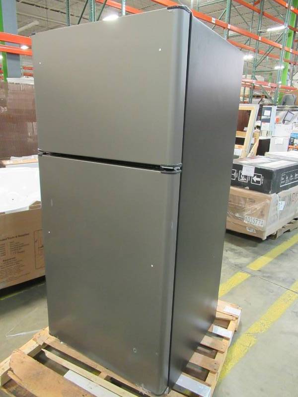 lot 26 image: GE 18.2-cu ft Top-Freezer Refrigerator (Fingerprint-Resistant Slate) GTS18FMLES