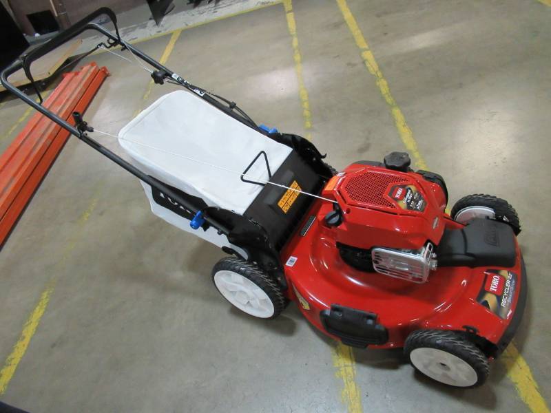 lot 2 image: LIKE NEW - Toro 22 in. Recycler SmartStow High Wheel Variable Speed Walk Behind Gas Self Propelled Mower