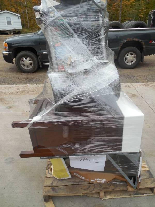 PALLET LOT OF GENERAL MERCHANDISE AND HOME IMPROVEMENTS
