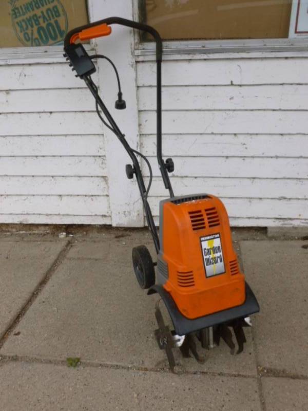 lot 2 image: Electric Tiller