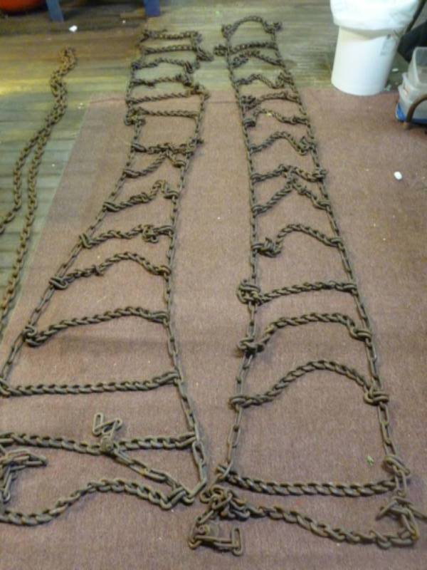 lot 63 image: Tractor Chains