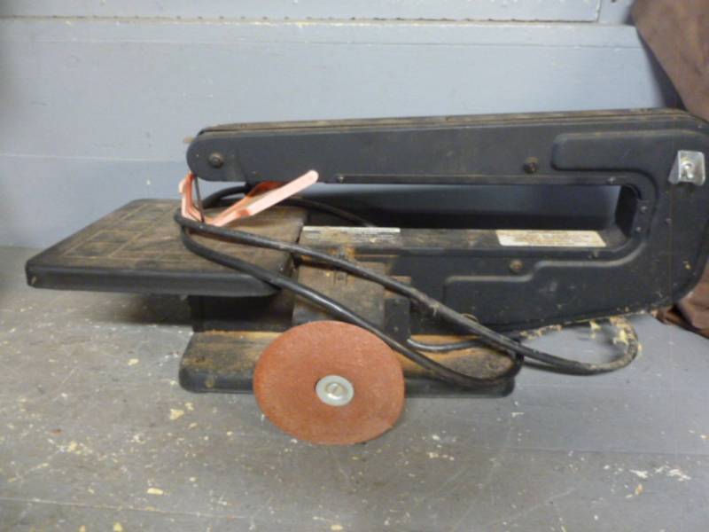 lot 73 image: Scroll Saw