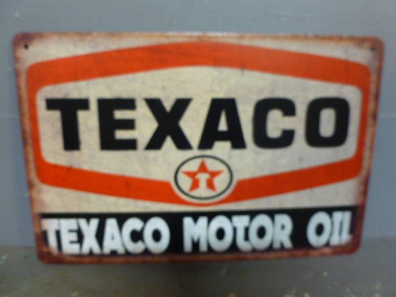 lot 81 image: Sign
