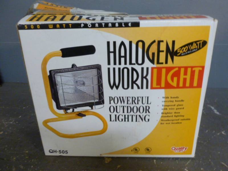 lot 85 image: New Shop Light