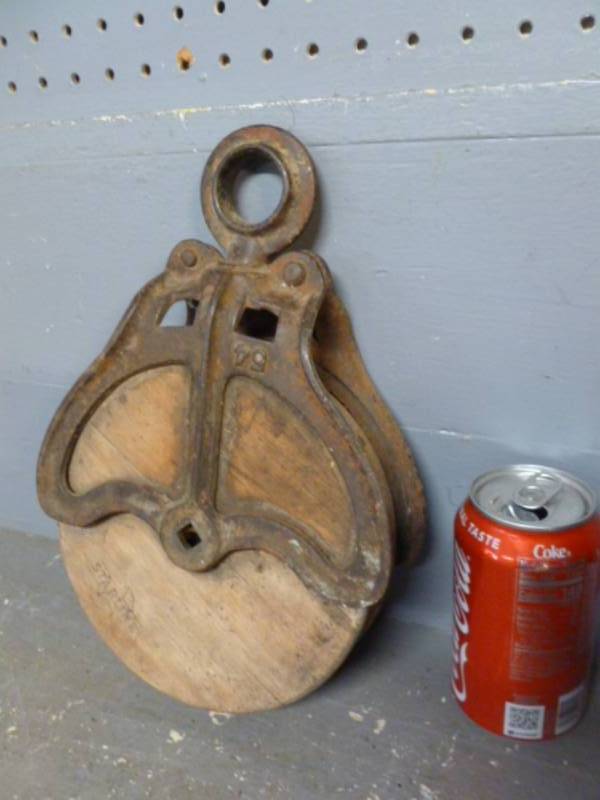 lot 91 image: Vintage Barn Pulley