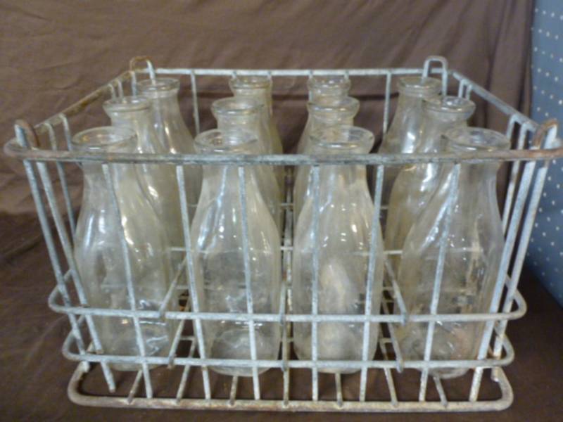 lot 98 image: Vintage Milk Bottles