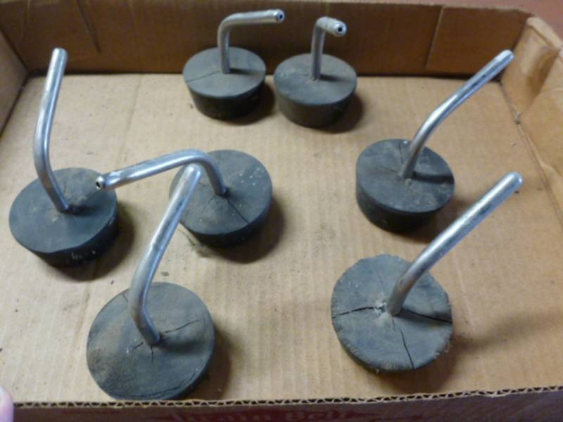 lot 101 image: Vintage Milk Bottle Stoppers