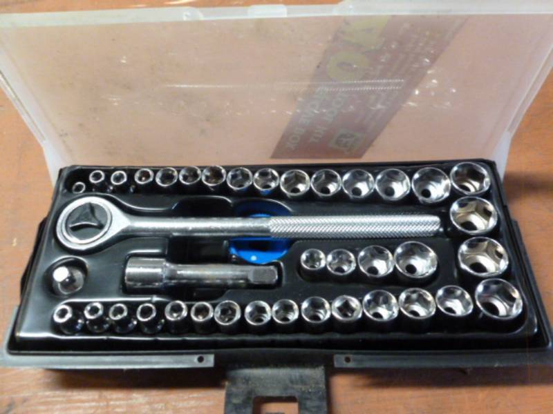 lot 107 image: Socket Set