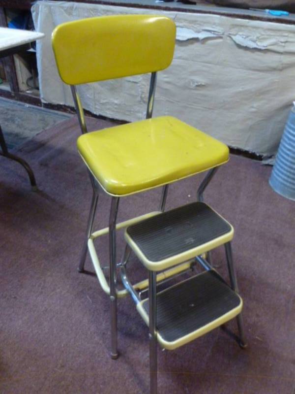 lot 121 image: Vintage Kitchen Stool
