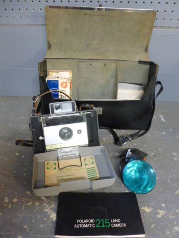 lot 176 image: Vintage Camera