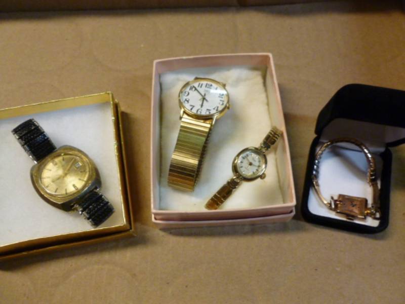 lot 203 image: Watches
