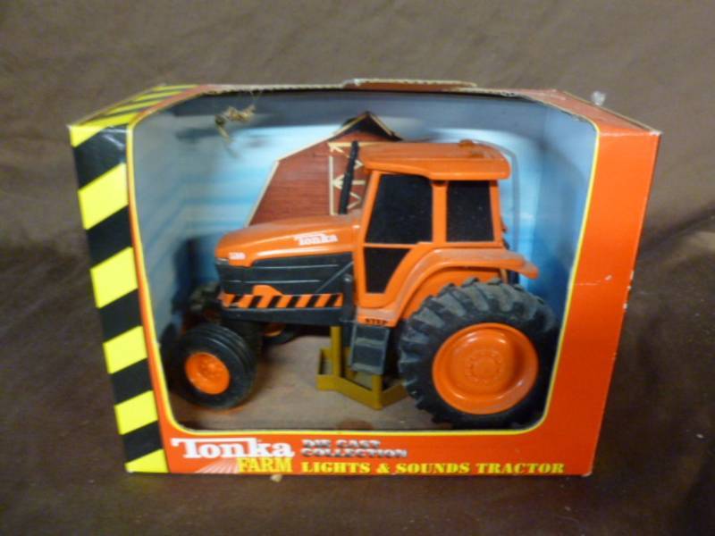 lot 211 image: Tonka