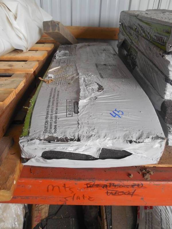 lot 45 image: (2) TAMKO HERITAGE HIP AND RIDGE SHINGLE BUNDLES IN MOUNTAIN SLEIGHT