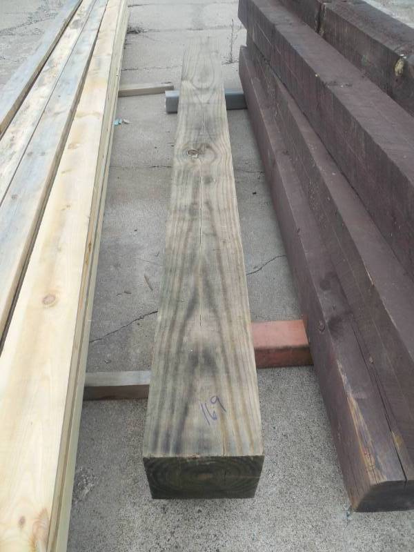 lot 169 image: GREEN TREATED 8 X 8 X 8 POSTS