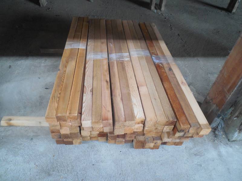 lot 145 image: (6) 2 X 2 3 CEDAR BOARDS