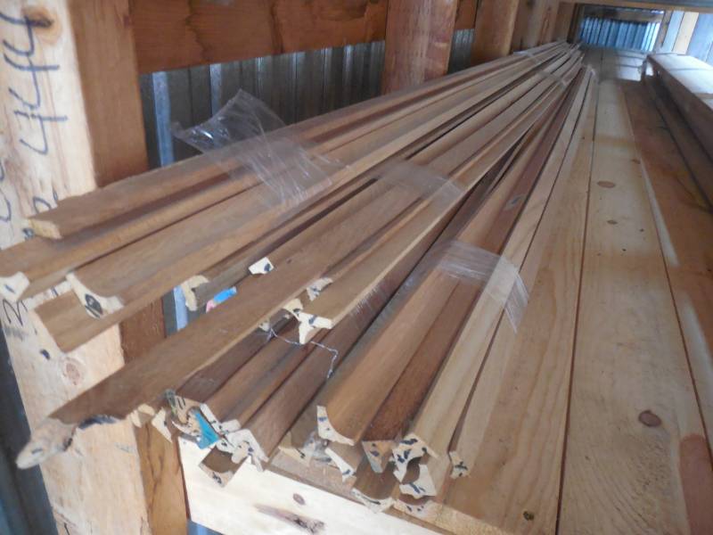 lot 239 image: 444 LINEAR FEET OF 34 OAK COVE TRIM