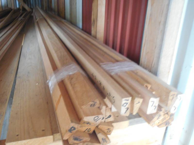 lot 248 image: 291 LINEAR FEET OF OAK BIFOLD STOP TRIM