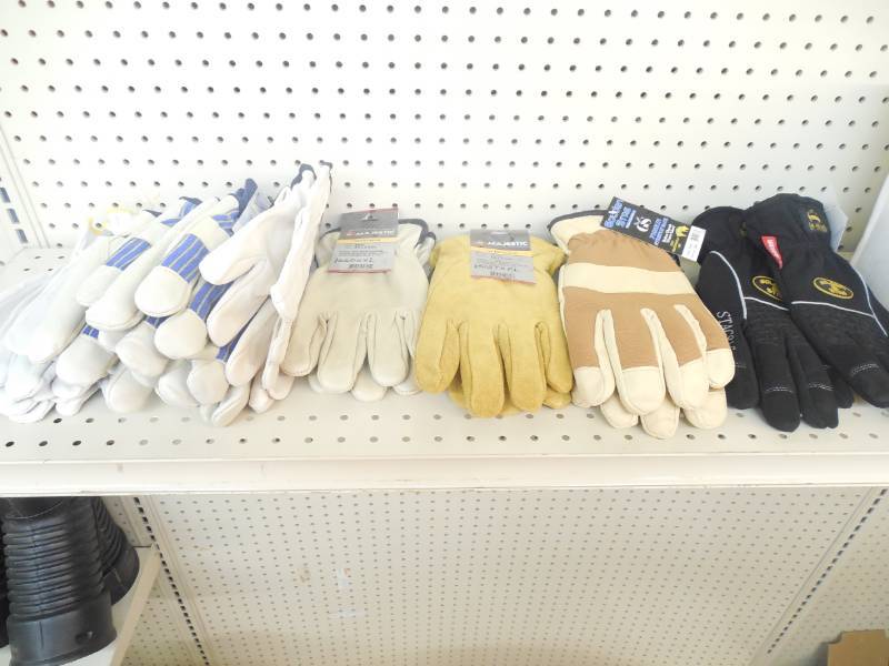 lot 299 image: (10) PAIRS OF NEW GLOVES - GOOD ASSORTMENT - ALL SIZE - XX LARGE