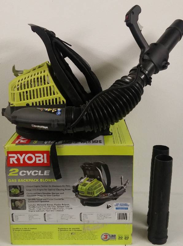 lot 17 image: Ryobi 2cycl Gas Backpack Blower