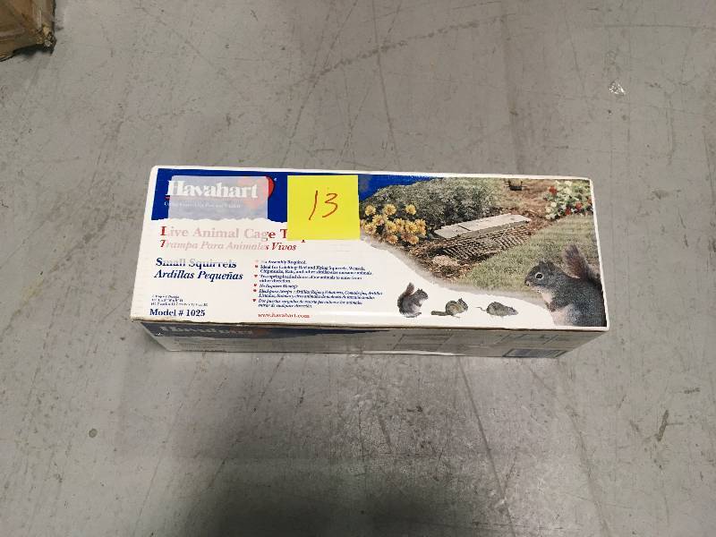 lot 13 image: HAVAHART SMALL 2-DOOR ANIMAL TRAP not used