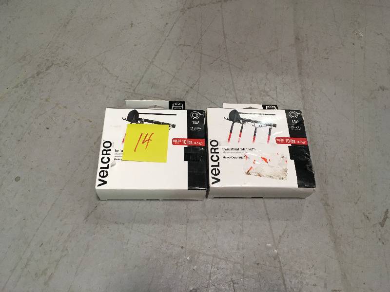 lot 14 image: VELCRO® Brand 90197 VELCRO Brand Industrial Strength Hook  Loop Tape in good conditions