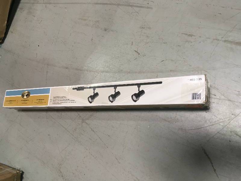 lot 25 image: Hampton Bay 463285 Linear 3-light Black Track Lighting Kit in good conditions