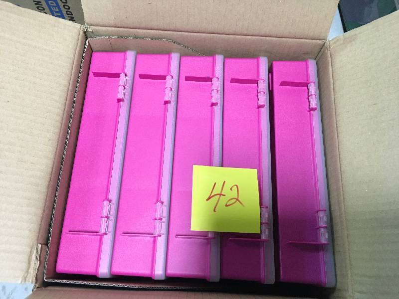 lot 42 image: (5-Pack) 11.5 in. Square Organizer Box in FUCHSIA new