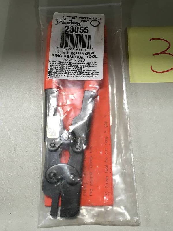 lot 33 image: Copper Crimp Ring Removal Tool