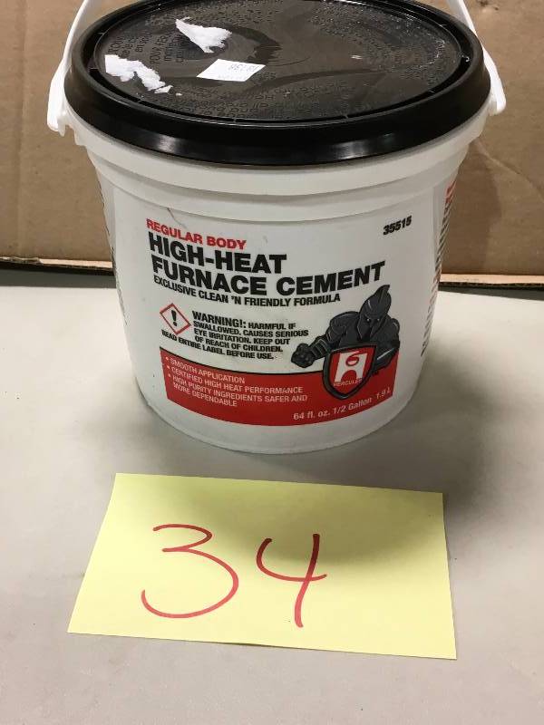 lot 34 image: Hercules 35515 12Gallon Bucket TanBlack Regular Furnace Cement