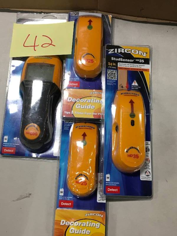 lot 42 image: LOT OF 4 Misc. Zircon Tools