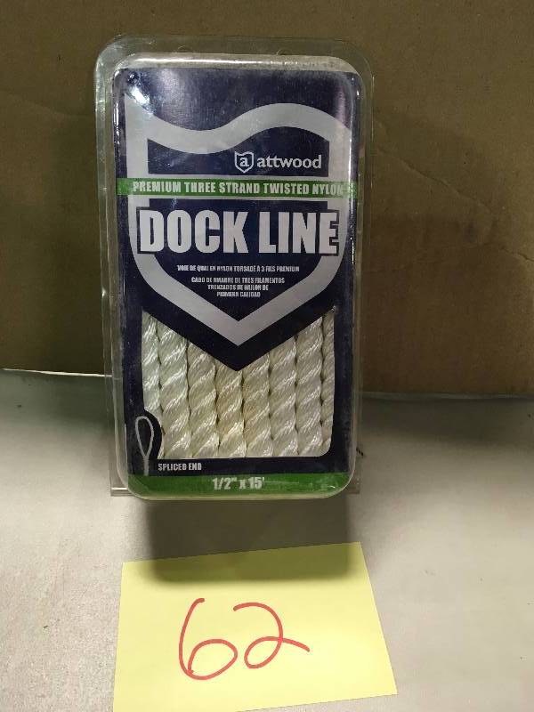 lot 62 image: Attwood Premium Three Strand Twisted Nylon Dock Line 12 x 15 11706-7