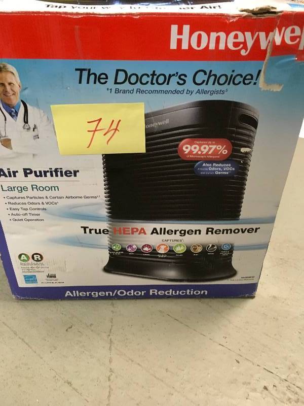 lot 74 image: Honeywell, HA202BHD, True HEPA 310 sq. ft. Allergen Remover Air Purifier GOOD CONDITION