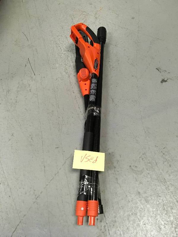 lot 92 image: Black & Decker 8 in. 20-Volt MAX Lithium-Ion Cordless Pole Saw TOOL ONLY USED