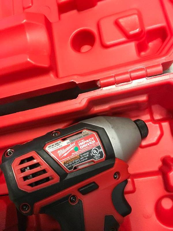 lot 110 image: Milwaukee M18 14 18V Hex Impact Driver - 2656-20  USED