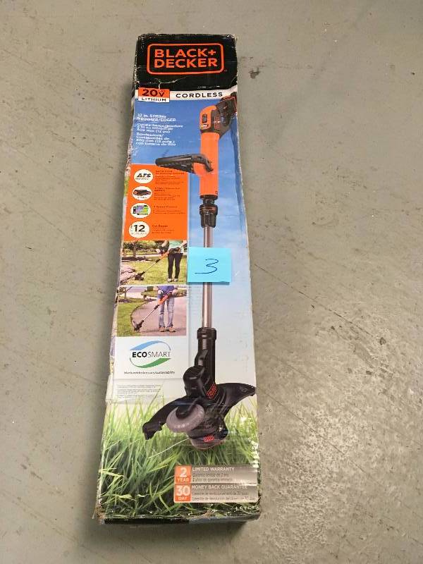 lot 3 image: Black & Decker LST522 20-Volt Max Lithium-Ion 2-Speed String Trimmer  USED tool Only in working conditions