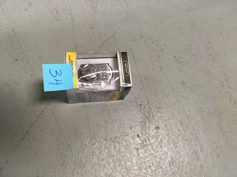 lot 34 image: Defiant Spin To Lock Electronic Deadbolt bolt Nickel in good conditions