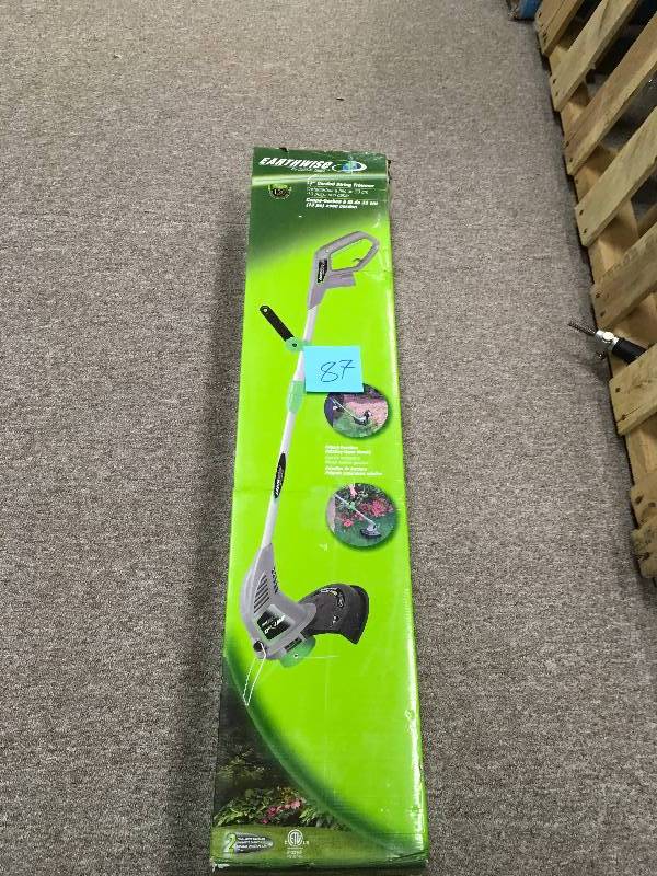 lot 87 image: Earthwise ST00113 4 Amp 13-Inch Corded electric Grass Trimmer  USED in working conditions