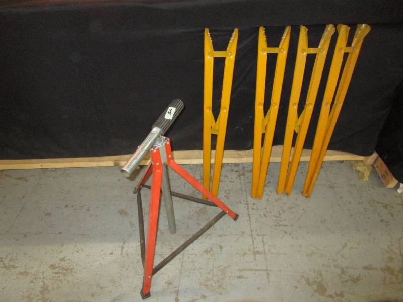 lot 180 image: 2 sets of sawhorses and stableizer