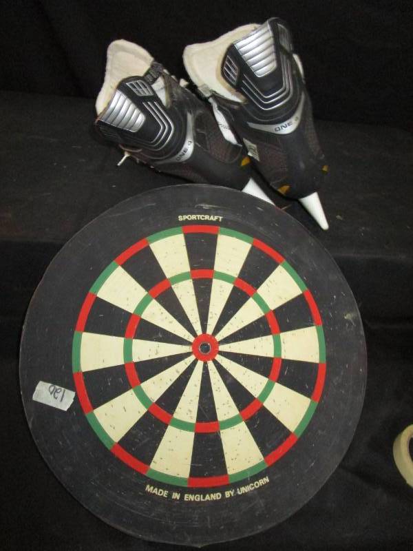 lot 190 image: Dartboard and Bauer Supreme Size 11 Skates