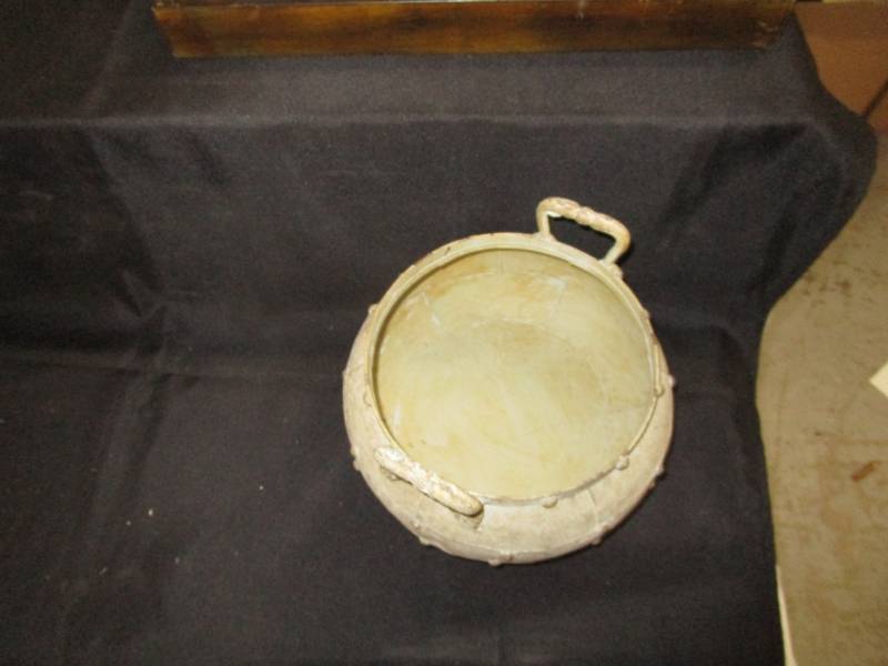 lot 192 image: Pear Picture, Bowl