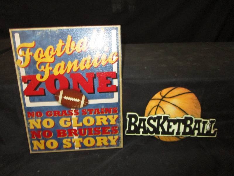 lot 199 image: Basketball Dcor and Football Dcor