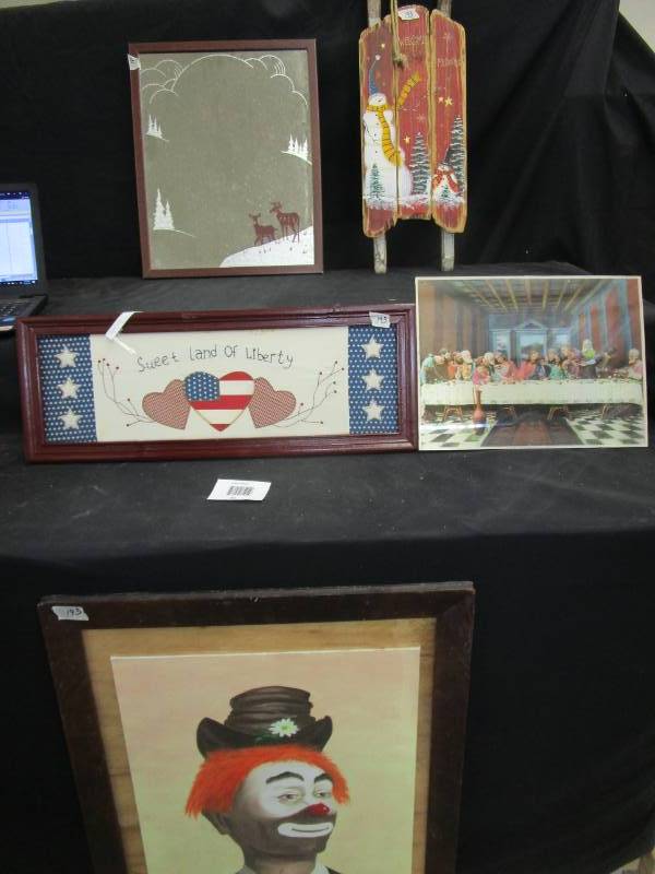 lot 35 image: Various Pictures