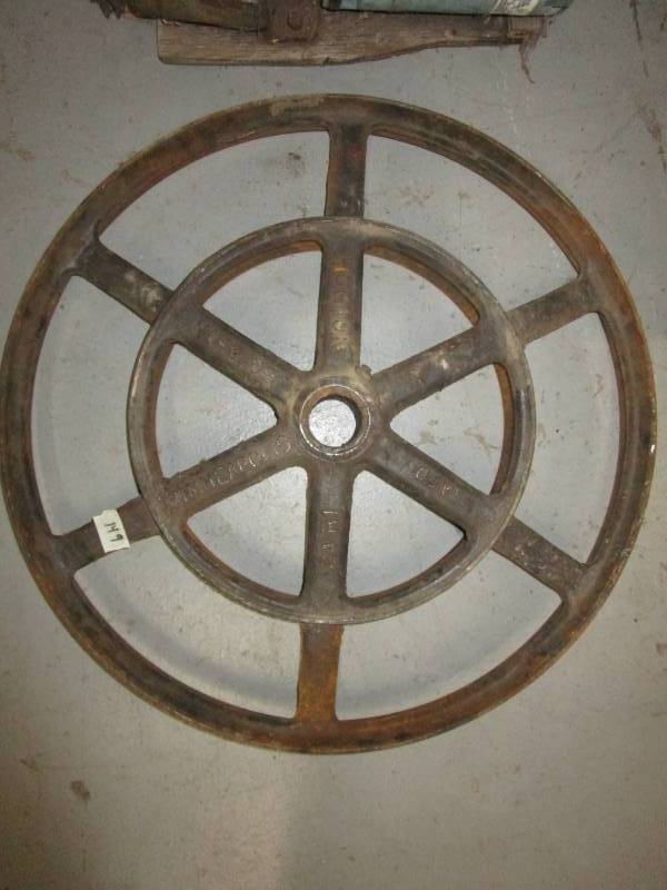 lot 59 image: Antique Wheel 2 round