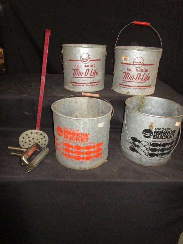 lot 61 image: 4 Full Floating Min-o-life buckets, ice dipper, and Townsend fish skinner